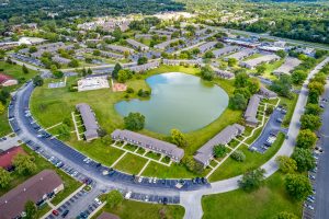 Overview shot of Hinsdale Lake Terrace buildings and lake